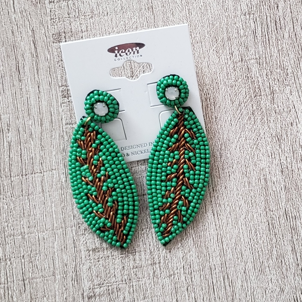 NEW Seedbead LEAF earrings